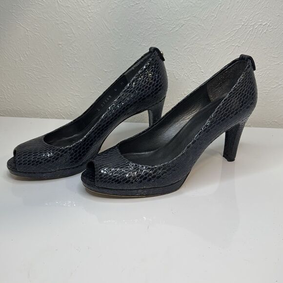Stuart Weitzman Blue Snake Embossed Leather Peep Toe Heels Sz 6 VGUC - Picture 2 of 5